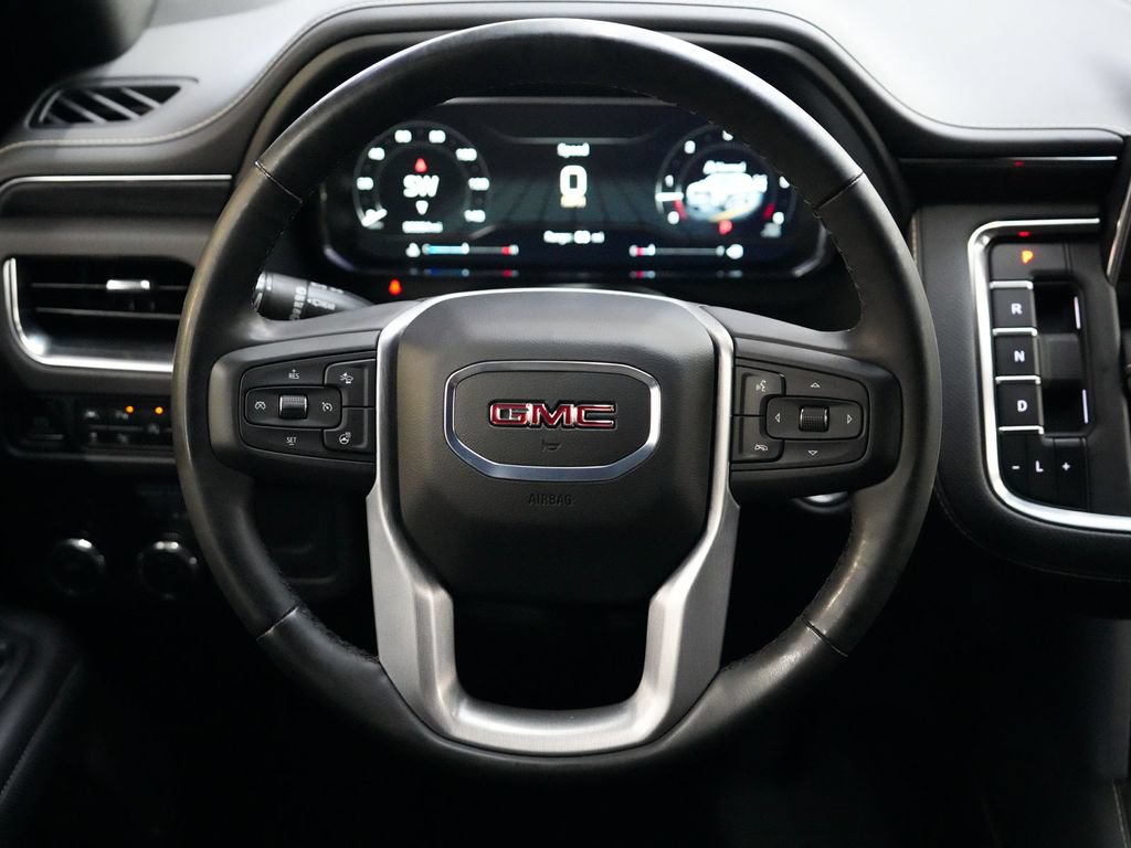 Used 2024 GMC Yukon XL SLT w/ SLT Luxury Package AWD/4WD image 26