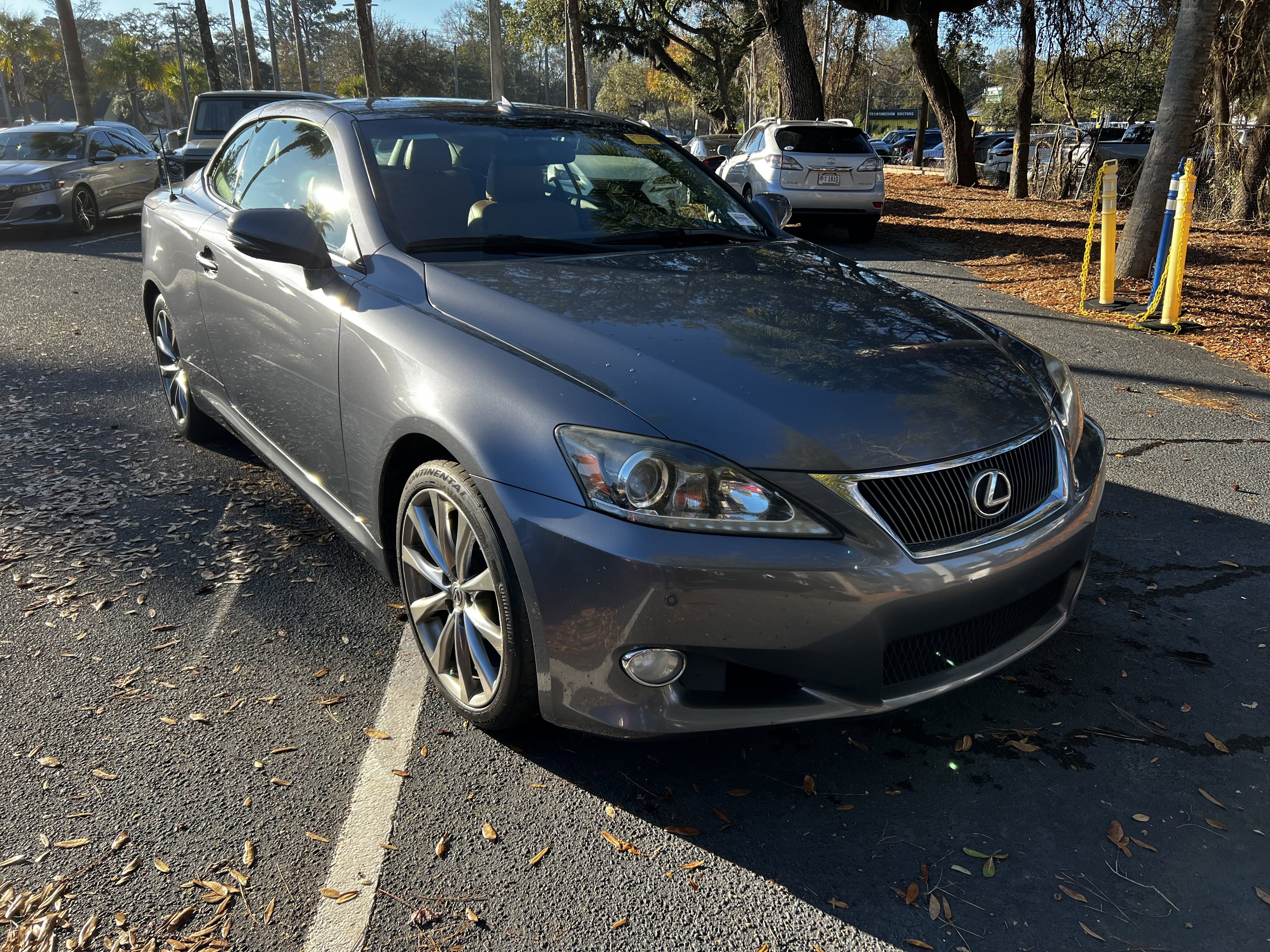 Used 2014 Lexus IS 250C image 2