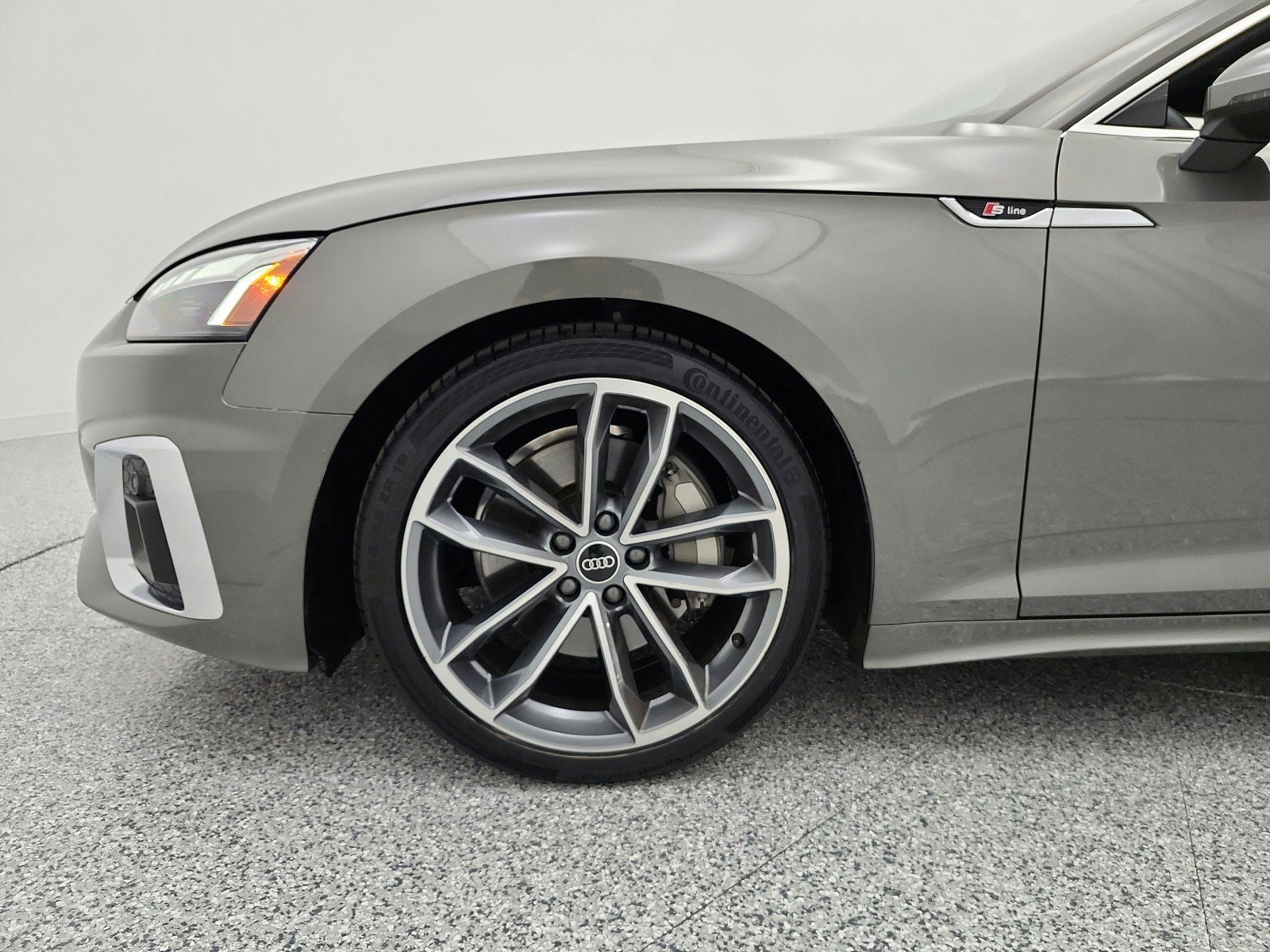 Used 2023 Audi A5 2.0T Premium w/ Convenience Package AWD/4WD image 18