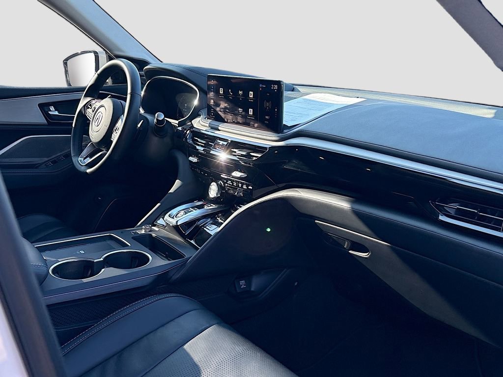 Used 2025 Acura MDX Technology Package image 32