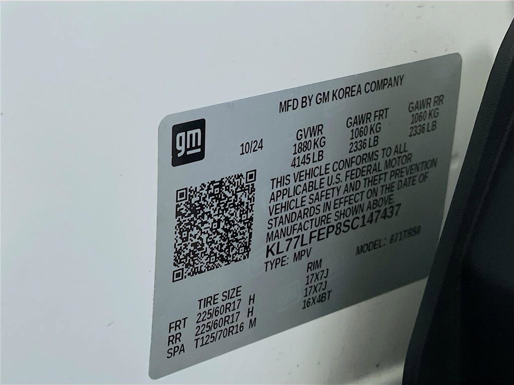 Certified 2025 Chevrolet Trax LS image 32