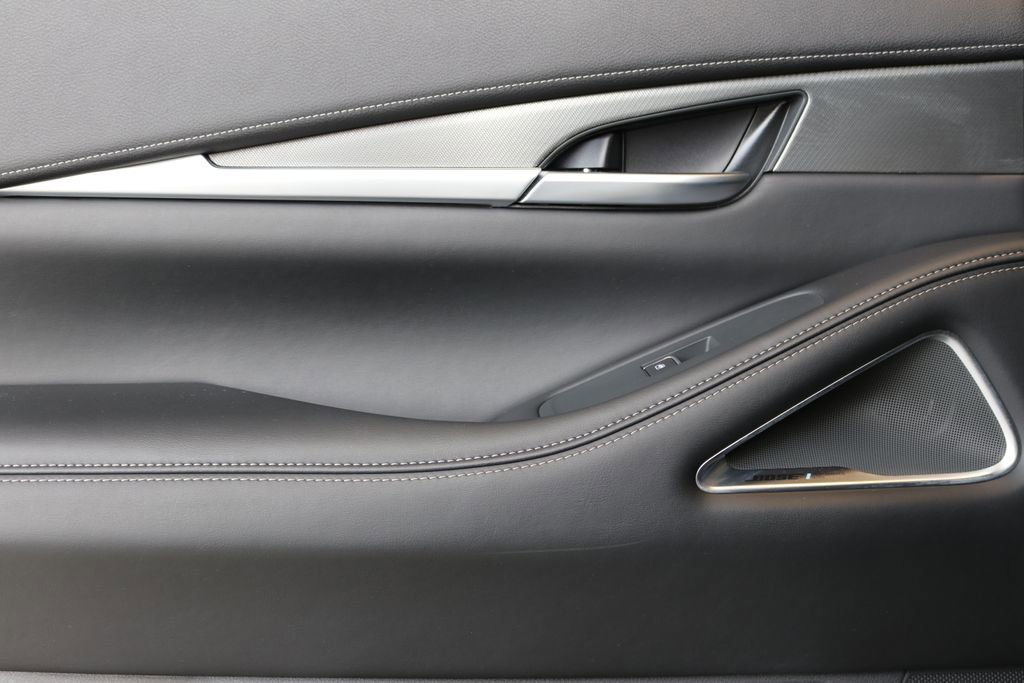 Certified 2025 INFINITI QX60 Luxe image 22