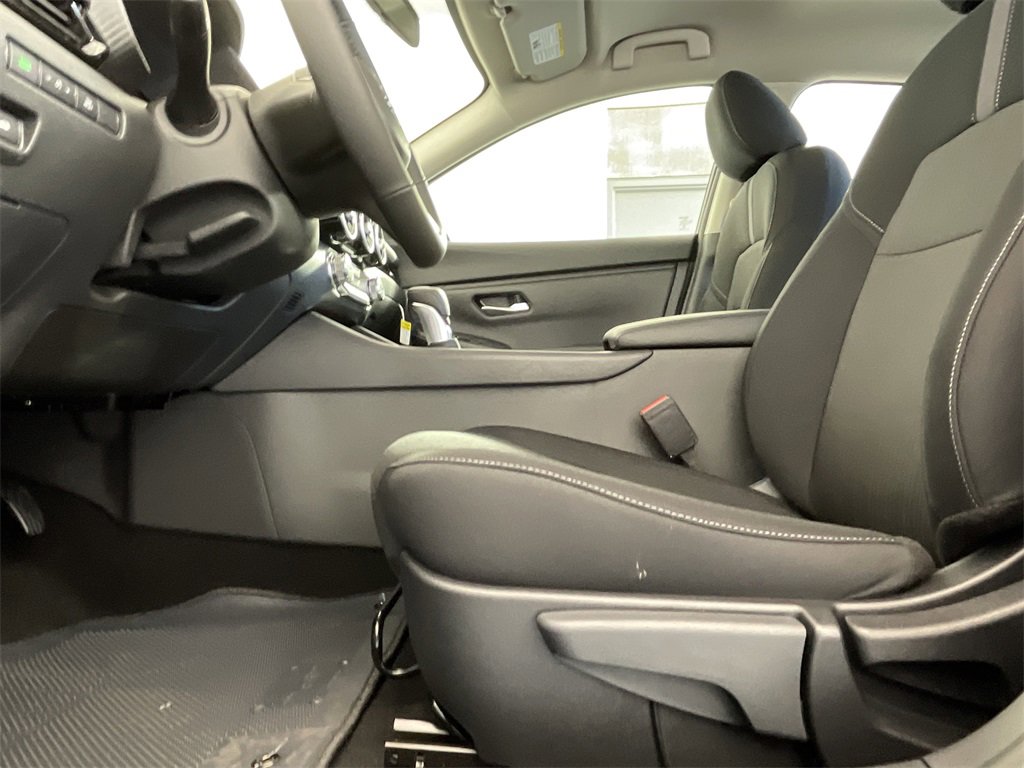 New 2025 Nissan Sentra SV w/ All-Weather Package image 13