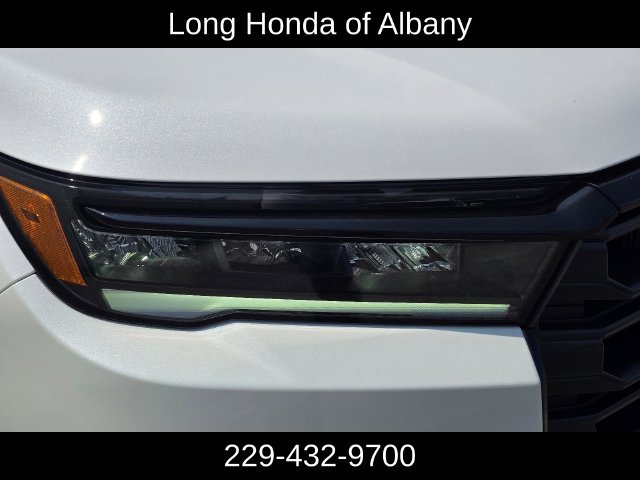 New 2026 Honda Pilot Sport image 4