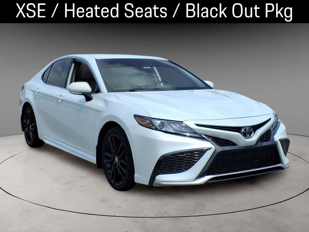 Used 2022 Toyota Camry XSE w/ Carpet Mat Package (TMS) image 14