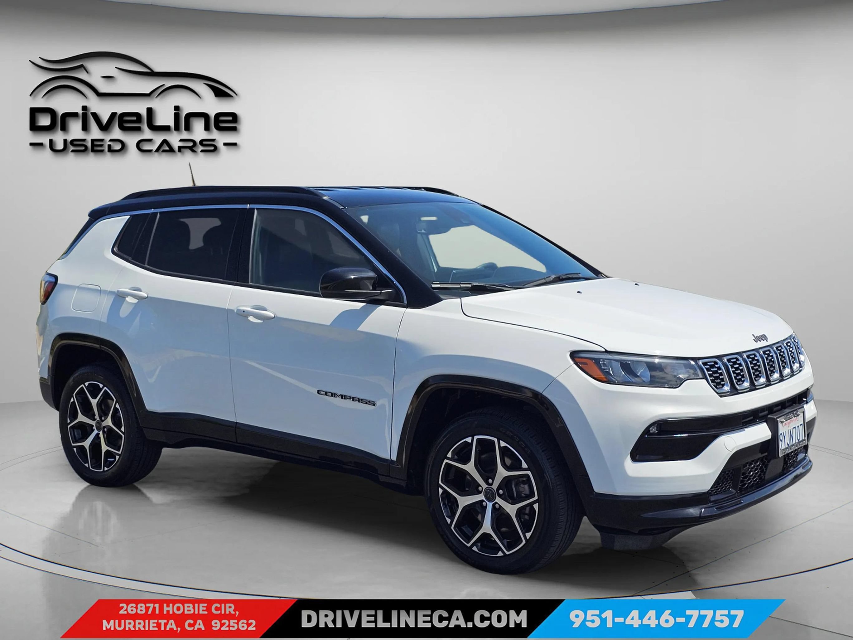 Used 2025 Jeep Compass Limited AWD/4WD image 9