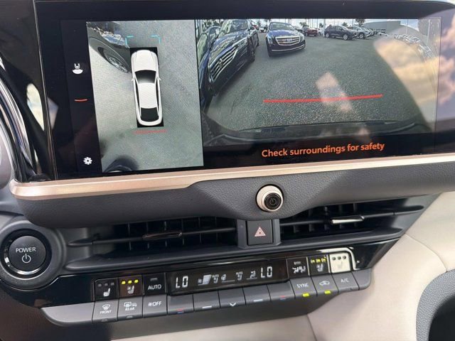 Certified 2025 Toyota Crown Limited w/ Advanced Technology Package AWD/4WD image 30