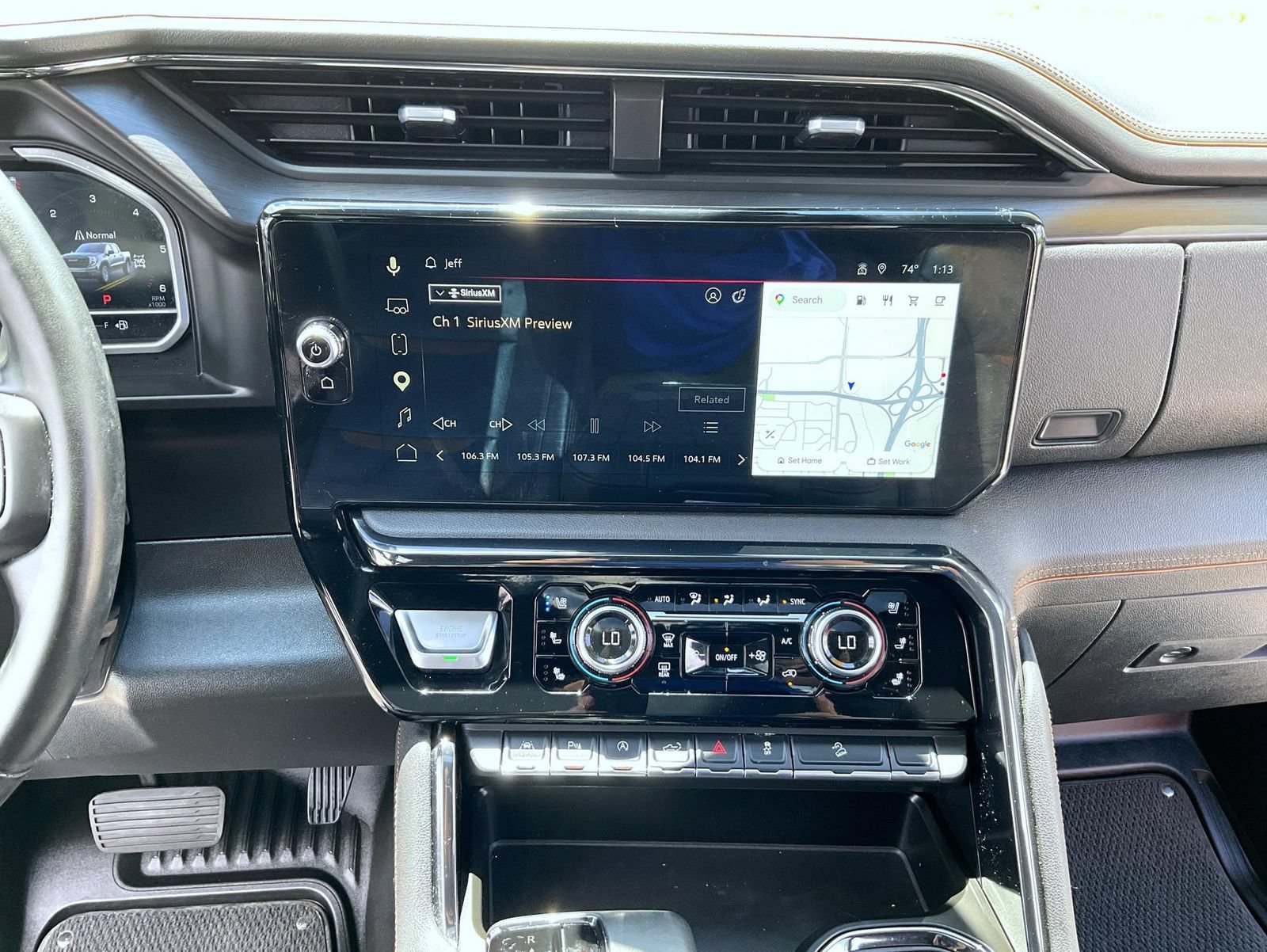Certified 2023 GMC Sierra 1500 AT4 w/ Technology Package AWD/4WD image 15