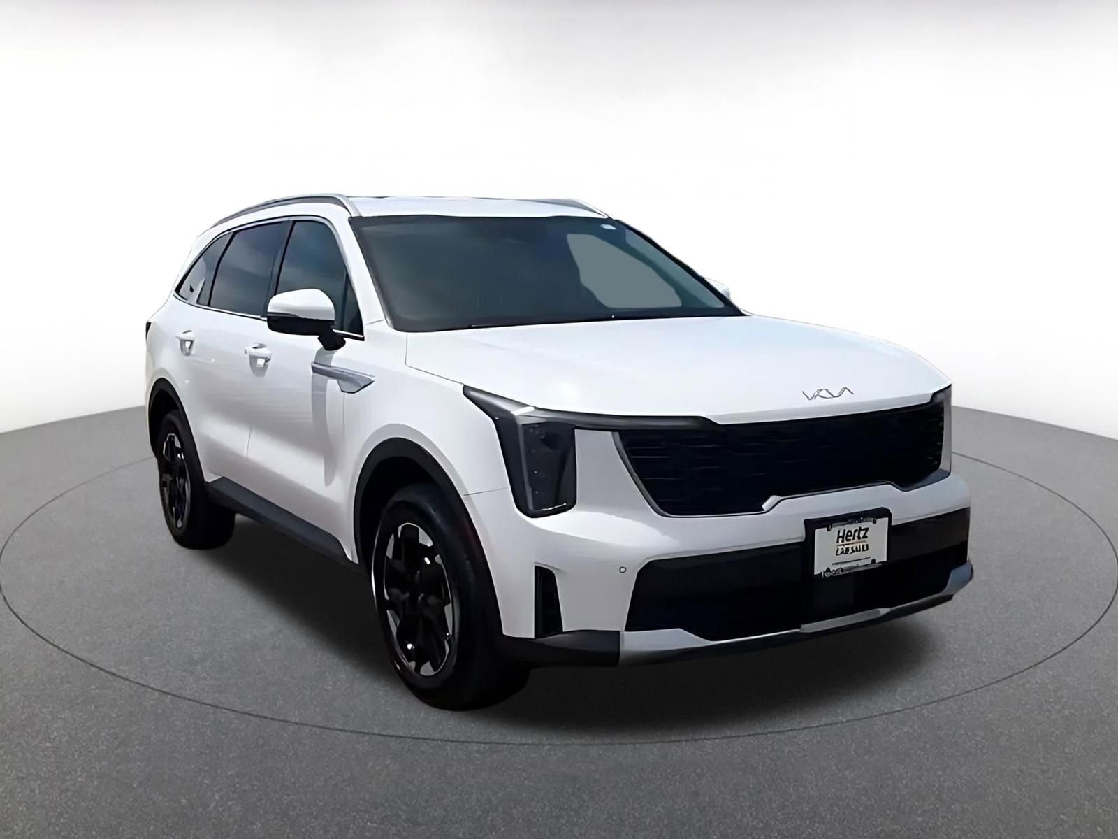 Used 2024 Kia Sorento S AWD/4WD image 3
