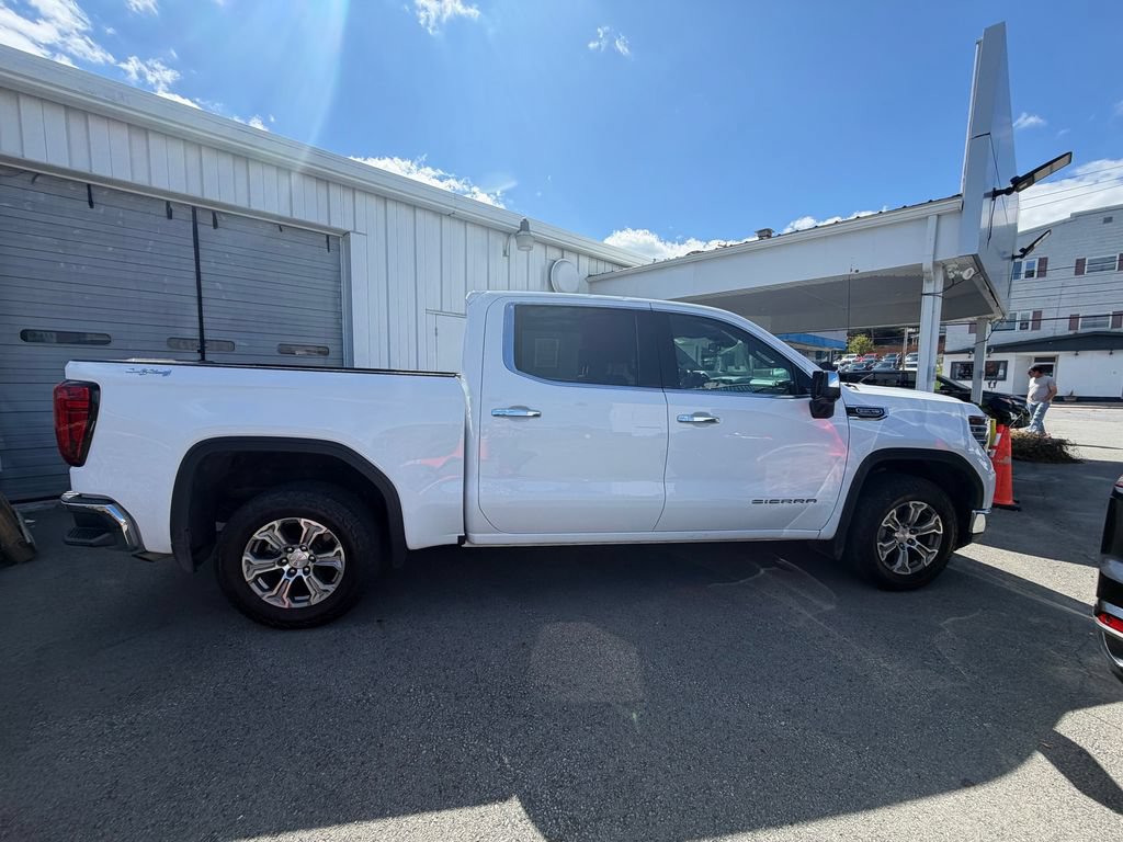Used 2024 GMC Sierra 1500 SLT AWD/4WD image 6