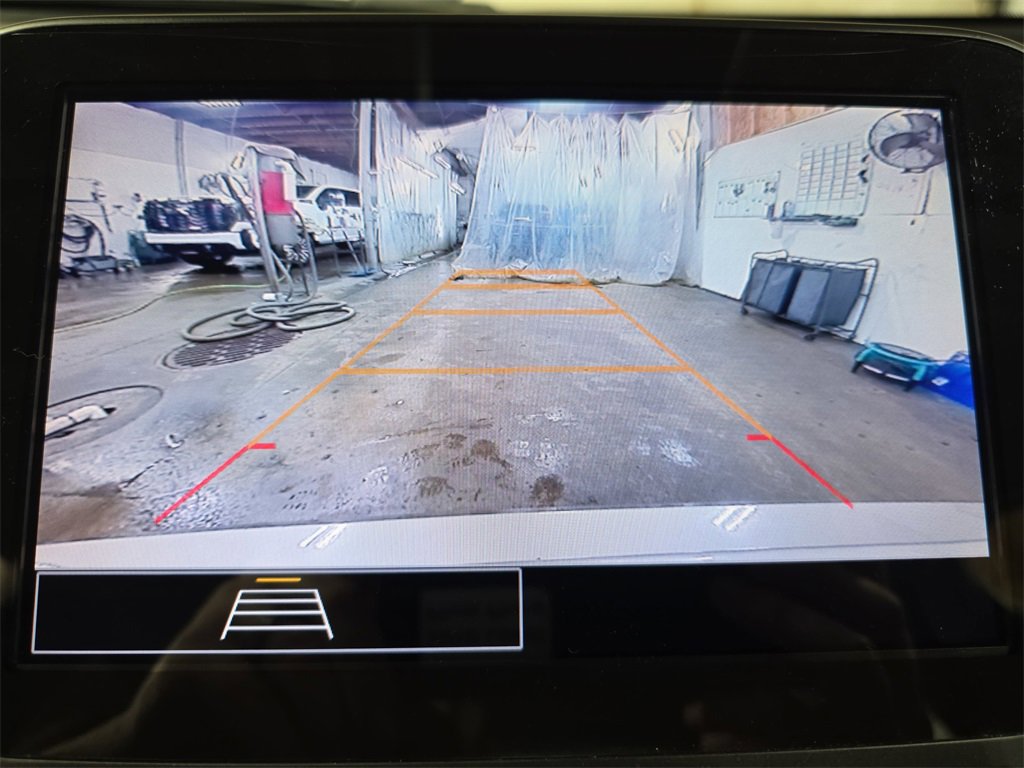 Used 2023 Chevrolet Malibu LT image 23