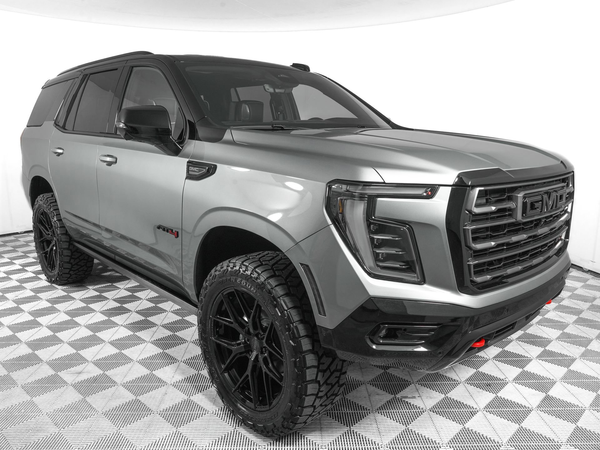 Used 2026 GMC Yukon AT4 Ultimate AWD/4WD image 3