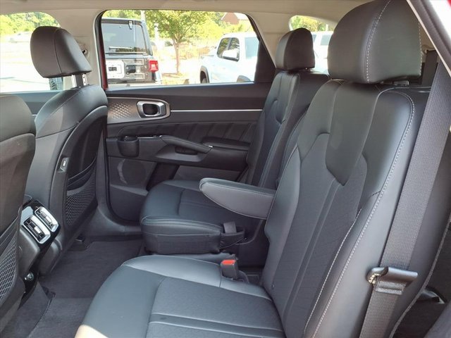 Used 2021 Kia Sorento SX image 6