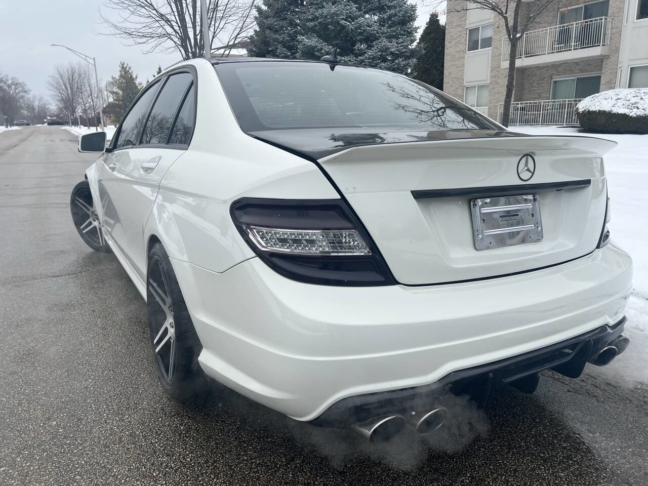 Used 2010 Mercedes-Benz C 63 AMG Sedan image 4