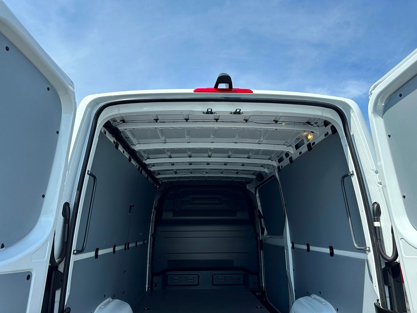 New 2026 Mercedes-Benz Sprinter 2500 image 22