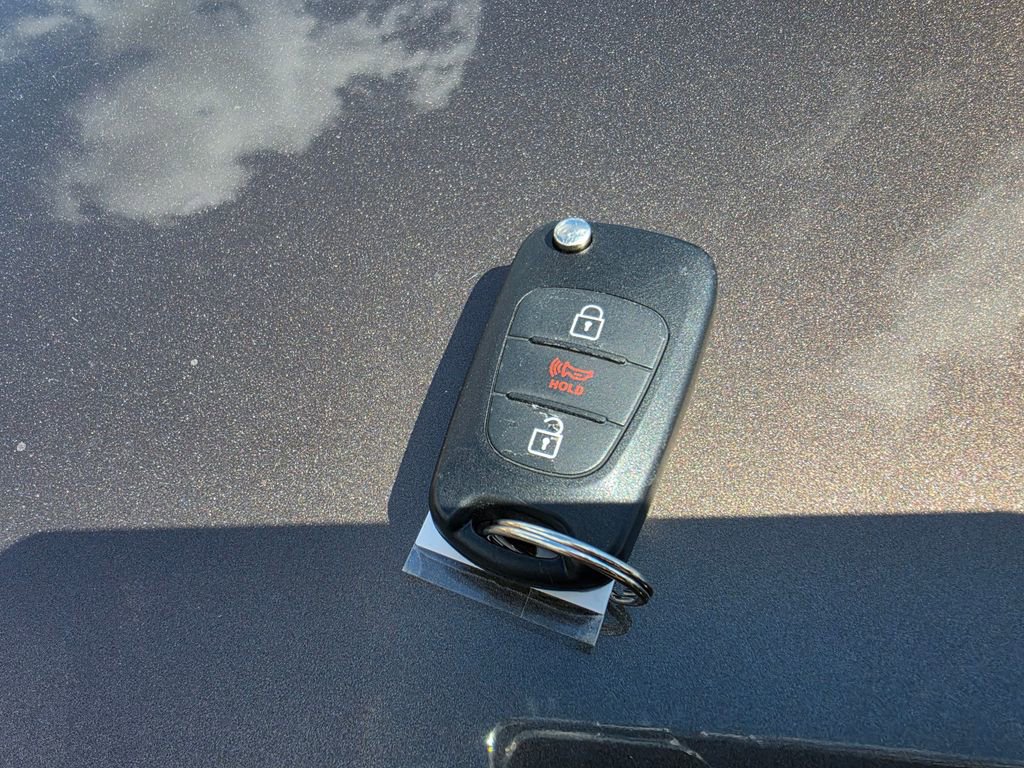 Used 2013 Kia Sportage LX image 10