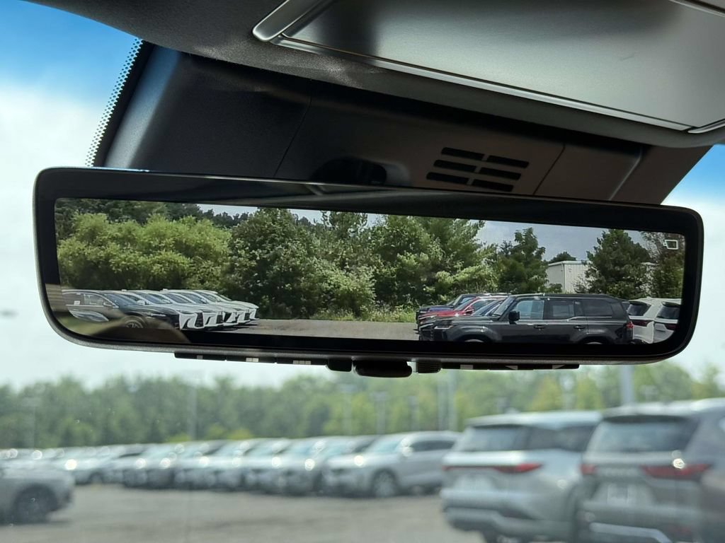 New 2026 Lexus LX 700h Luxury AWD/4WD image 17