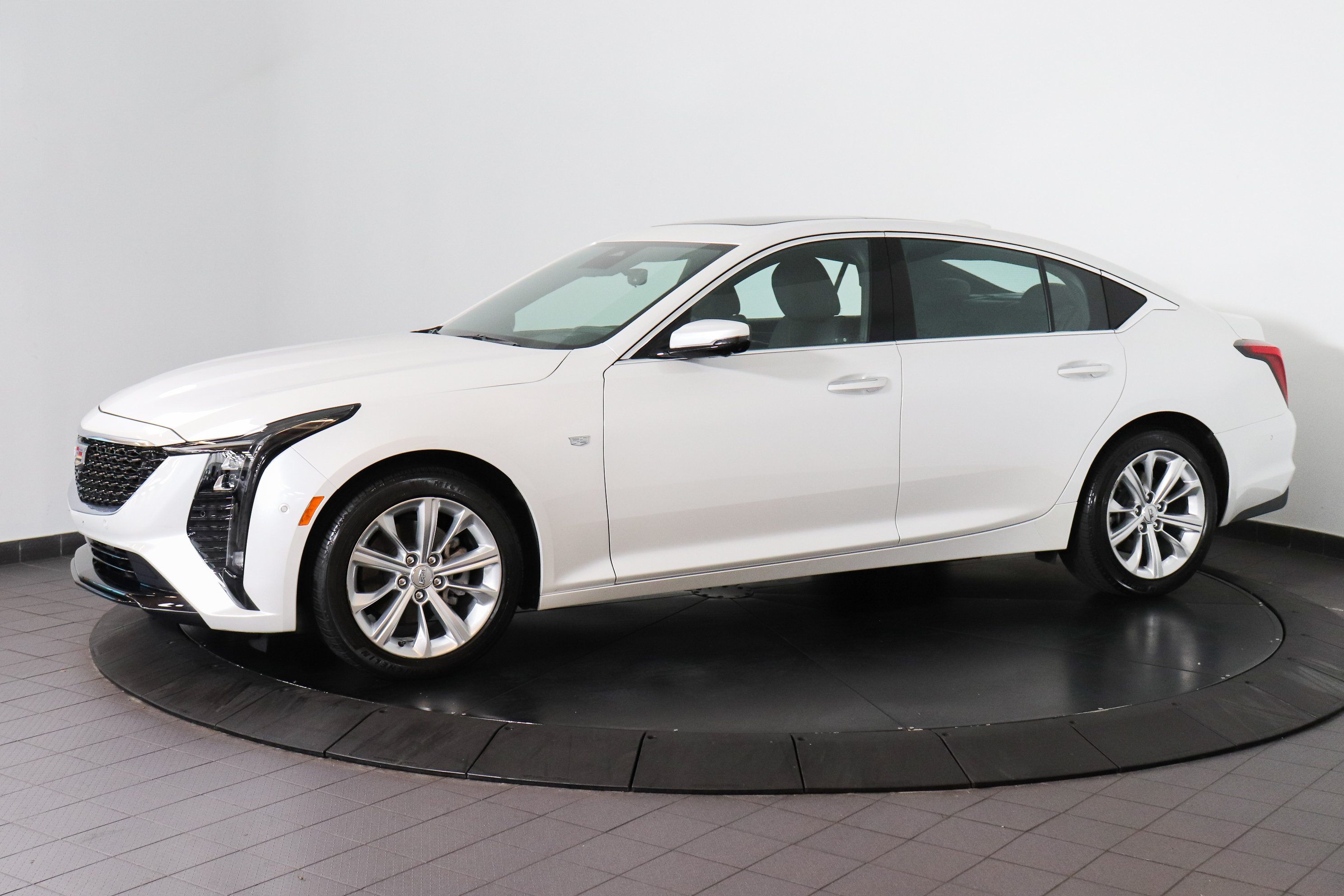 Used 2025 Cadillac CT5 Premium Luxury w/ Technology Package AWD/4WD image 2