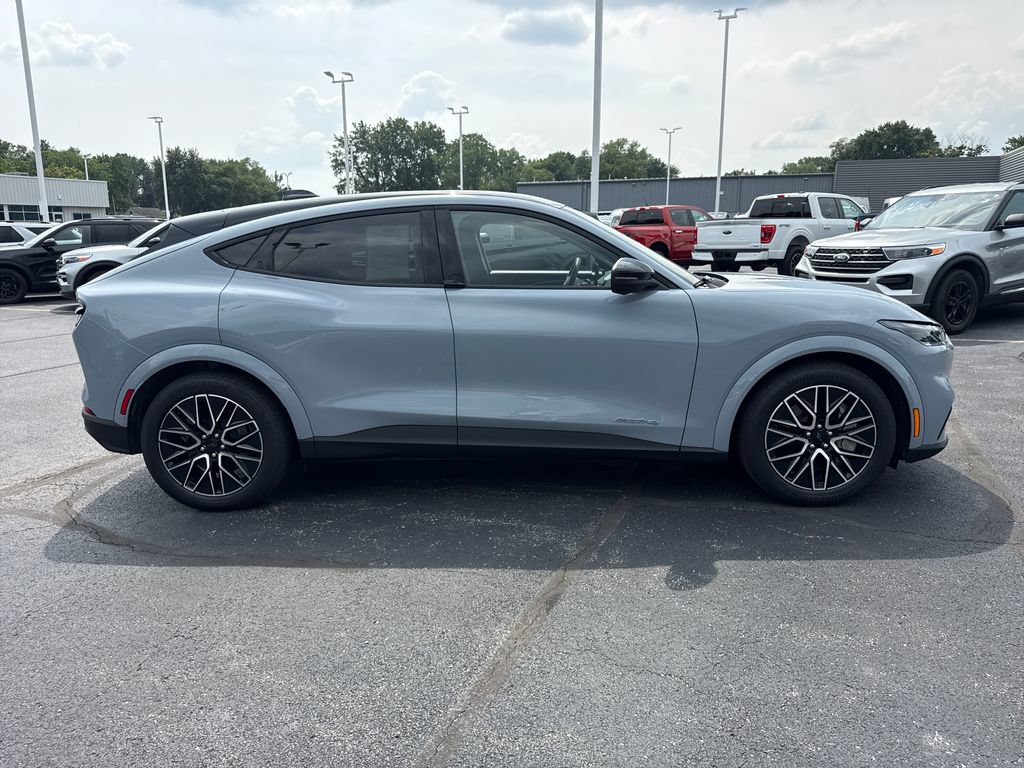 Used 2025 Ford Mustang Mach-E Premium AWD/4WD image 6