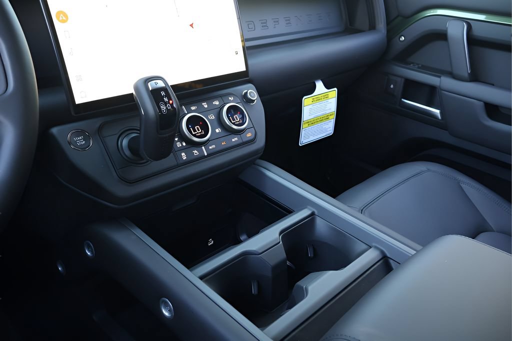 New 2026 Land Rover Defender 110 X-Dynamic SE AWD/4WD image 26