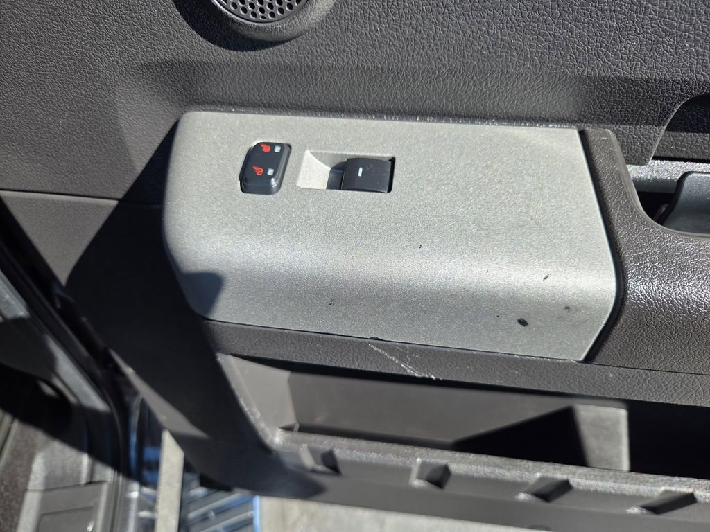 Used 2015 Ford F250 Lariat w/ Lariat Ultimate Package image 25