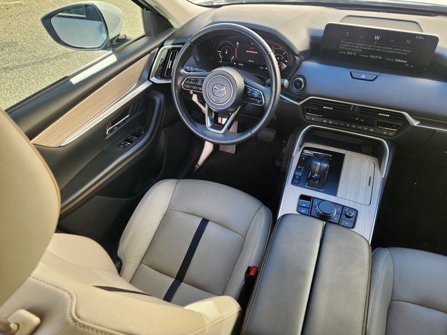 Certified 2024 MAZDA CX-90 Plug-In Hybrid w/ Preferred AWD/4WD image 13