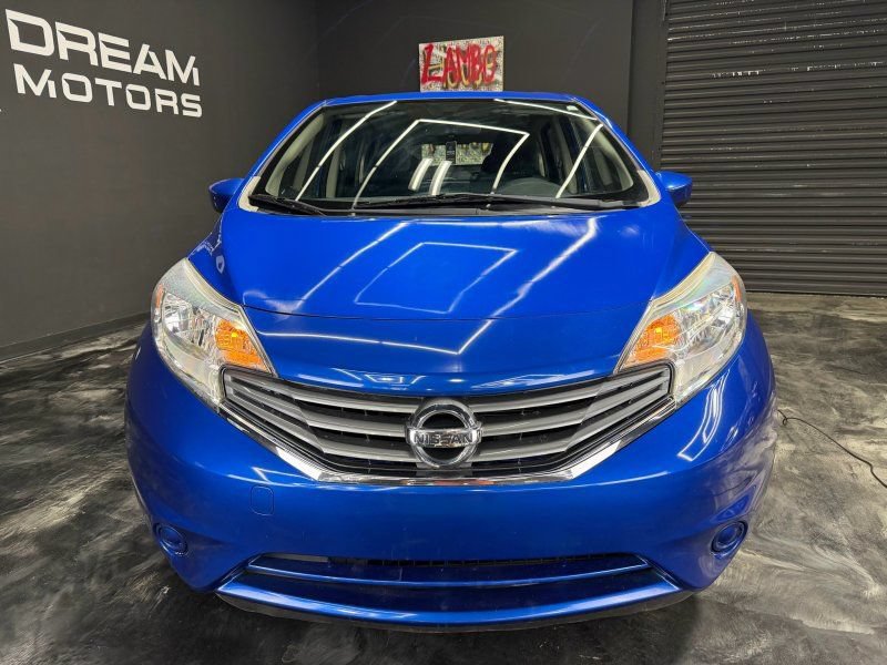 Used 2016 Nissan Versa Note SV FWD image 2