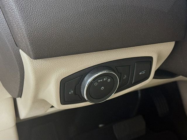 Used 2017 Lincoln MKC Premiere image 12