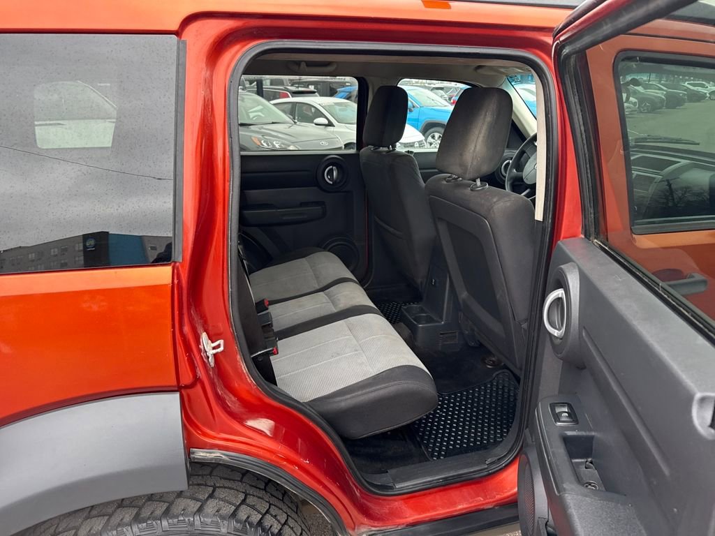 Used 2007 Dodge Nitro SXT image 18