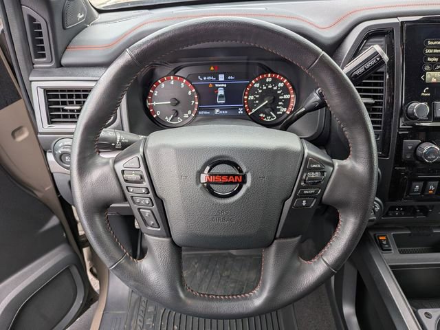Used 2022 Nissan Titan PRO-4X w/ Pro-4x Convenience Package AWD/4WD image 9