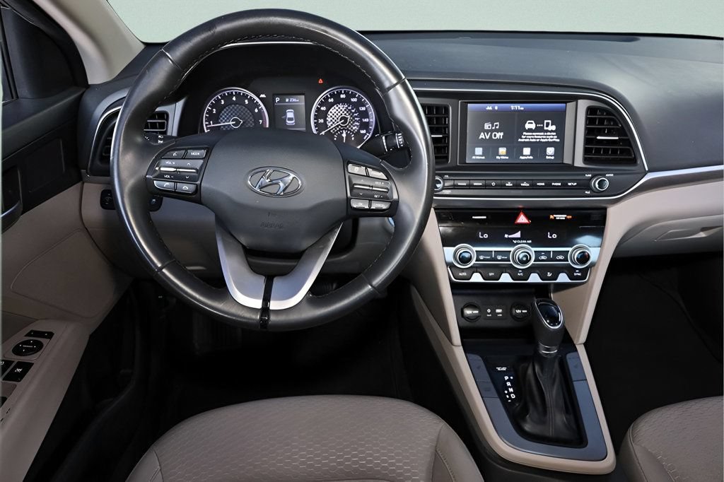 Used 2019 Hyundai Elantra Value Edition FWD image 17