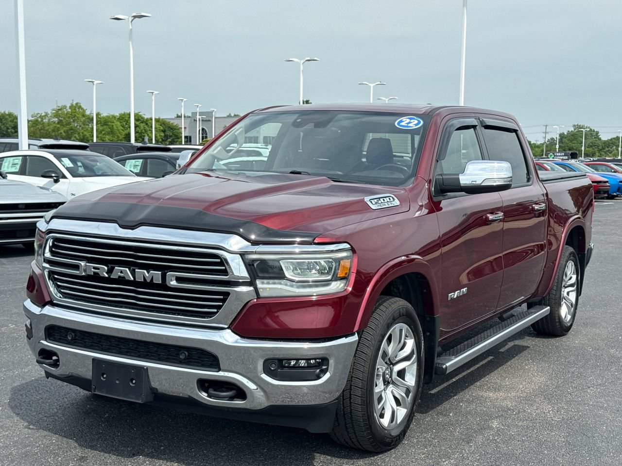 Used 2022 RAM 1500 Laramie AWD/4WD image 7