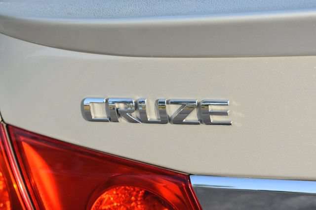 Used 2012 Chevrolet Cruze LTZ w/ RS Package FWD image 16