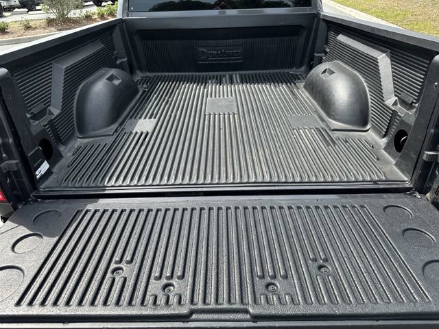 Used 2024 RAM 1500 Classic SLT AWD/4WD image 12