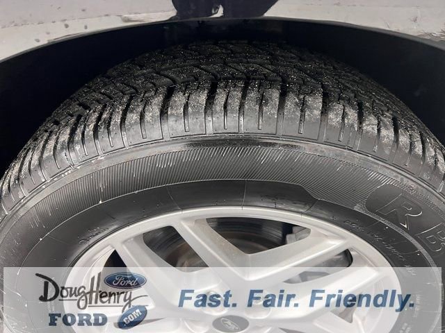 Used 2024 Ford Edge SEL image 16