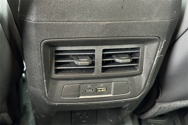 Used 2024 Chevrolet Colorado Z71 w/ Advanced Trailering Package image 16