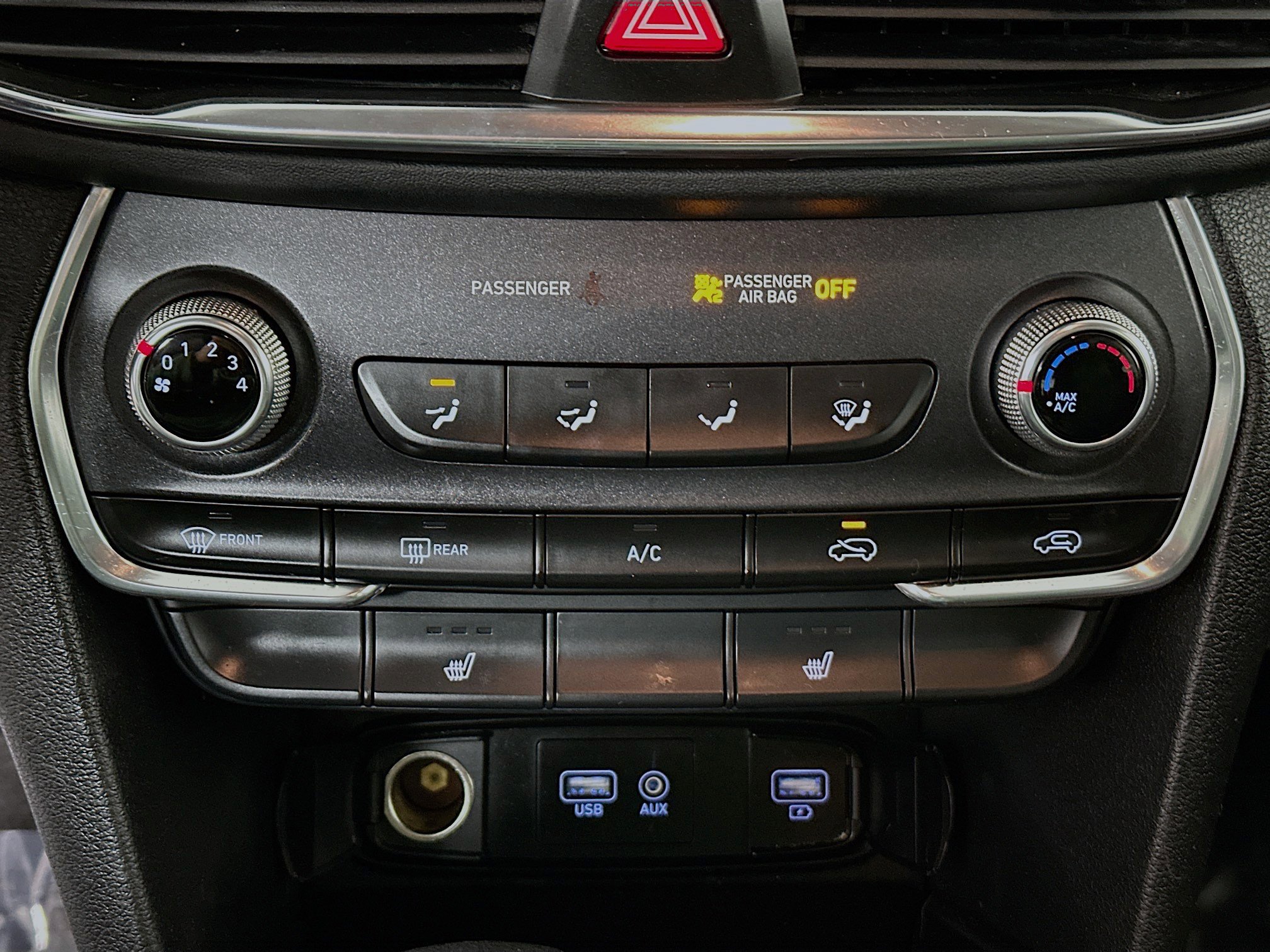 Used 2020 Hyundai Santa Fe SEL image 22