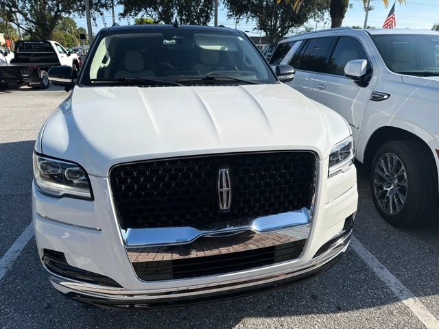 Used 2024 Lincoln Navigator Black Label AWD/4WD video 1