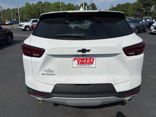 Used 2024 Chevrolet Blazer LT w/ Convenience Package FWD image 4