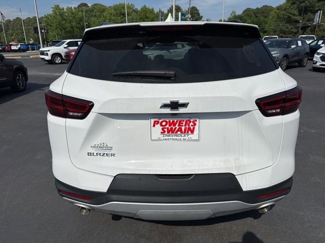 Used 2024 Chevrolet Blazer LT w/ Convenience Package FWD image 4