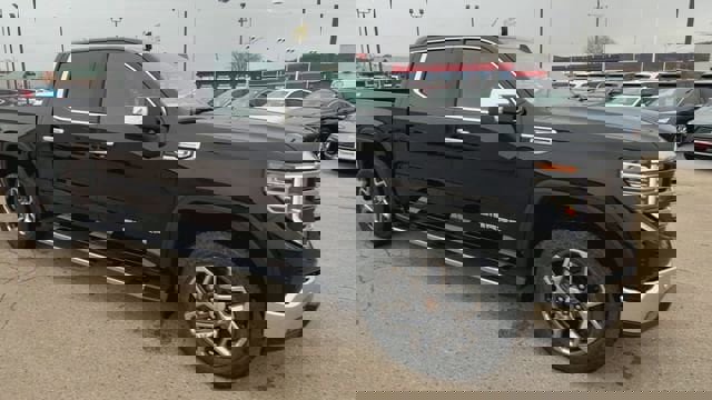 New 2026 GMC Sierra 1500 SLT w/ SLT Premium Plus Package image 2