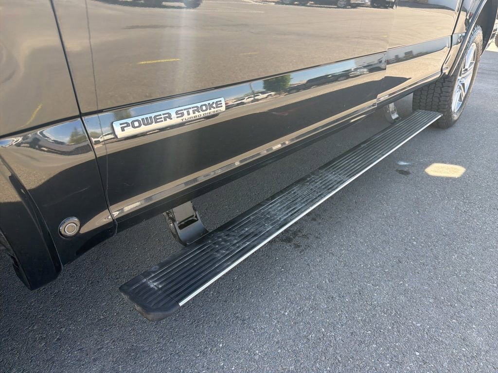 Used 2018 Ford F150 Lariat w/ Equipment Group 502A Luxury image 4