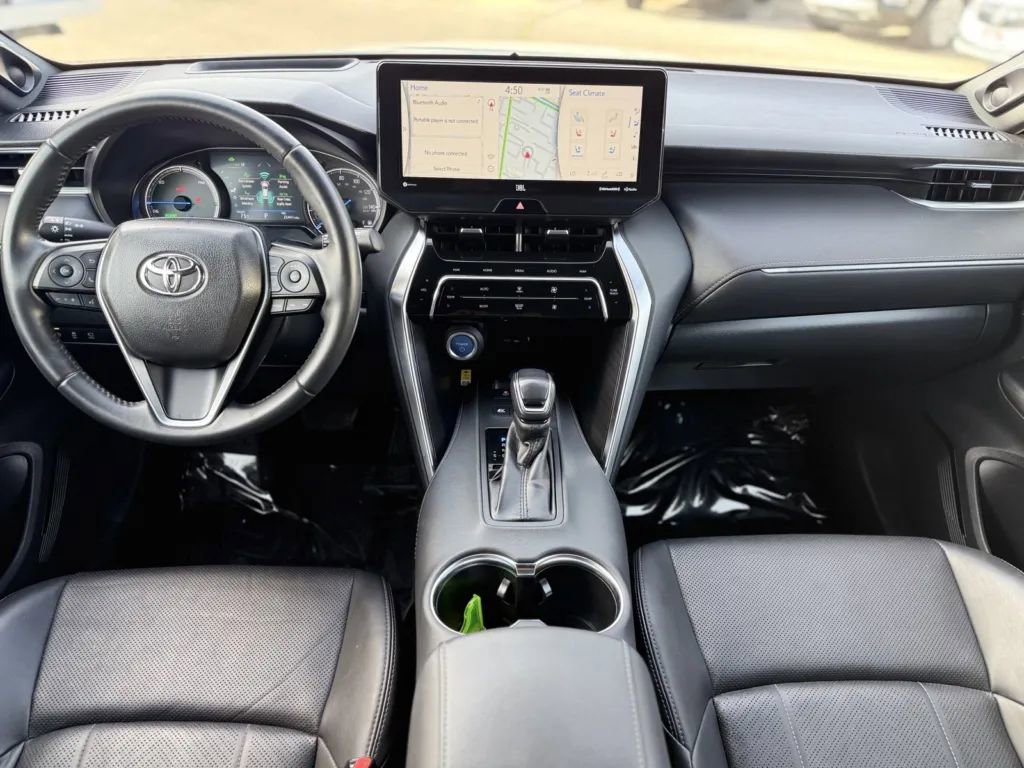 Used 2021 Toyota Venza Limited w/ Advanced Technology Package image 15