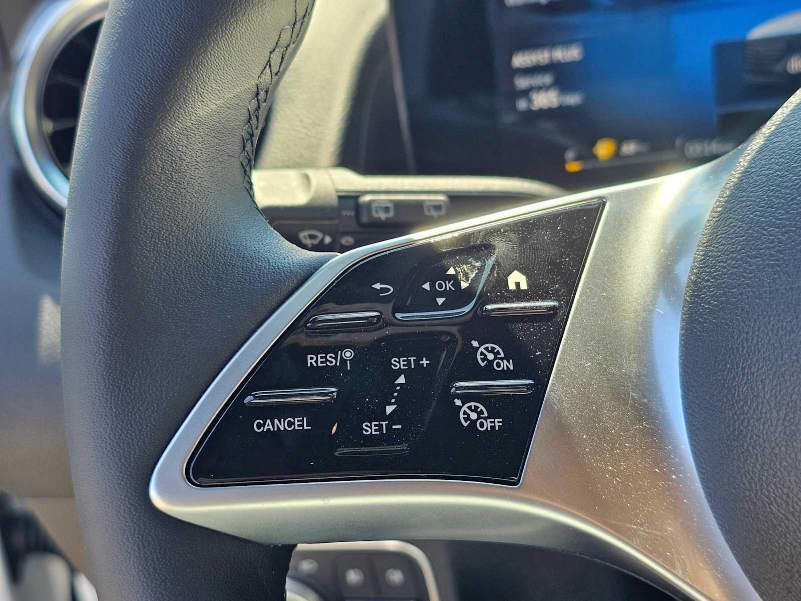 New 2026 Mercedes-Benz GLB 250 image 27