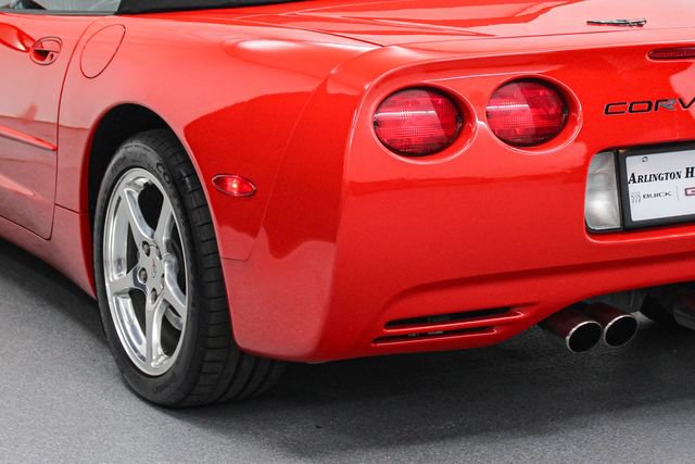 Used 2000 Chevrolet Corvette Convertible w/ Memory Pkg RWD image 9