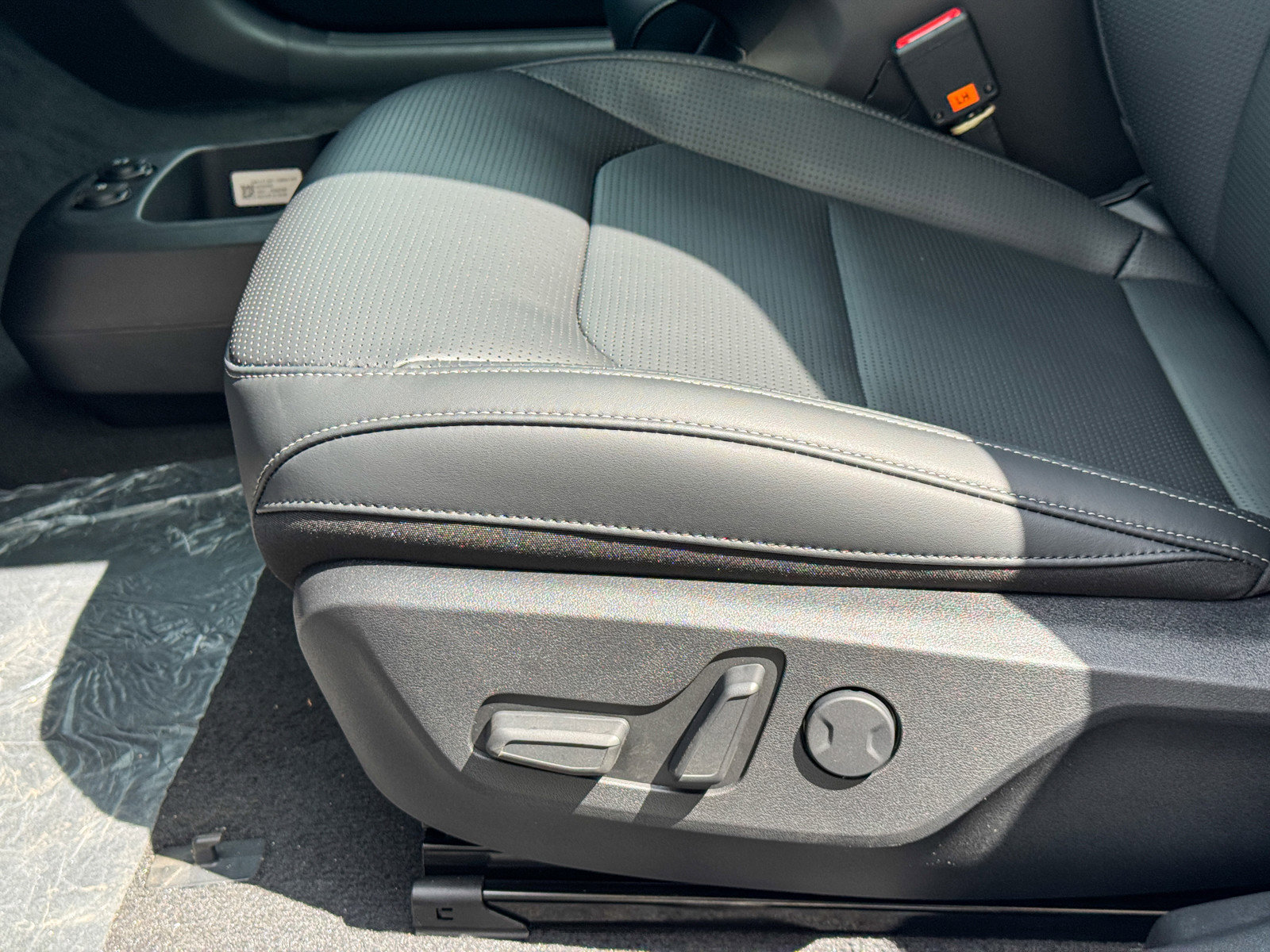 New 2025 Kia EV6 Wind image 17