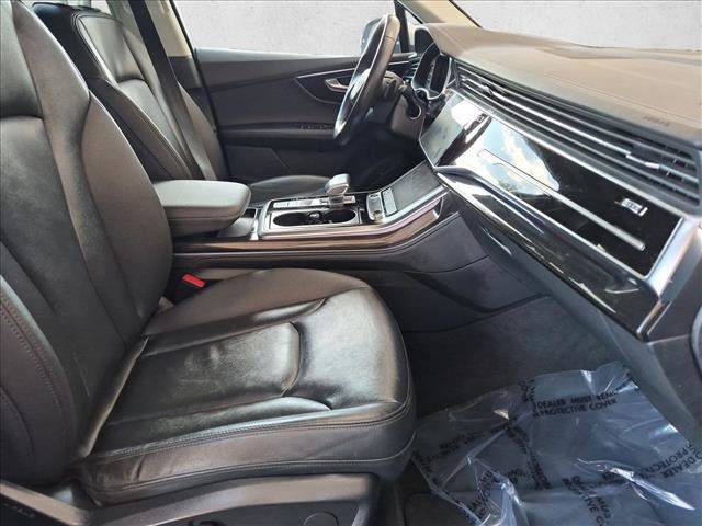Used 2024 Audi Q7 3.0T Premium Plus AWD/4WD image 22