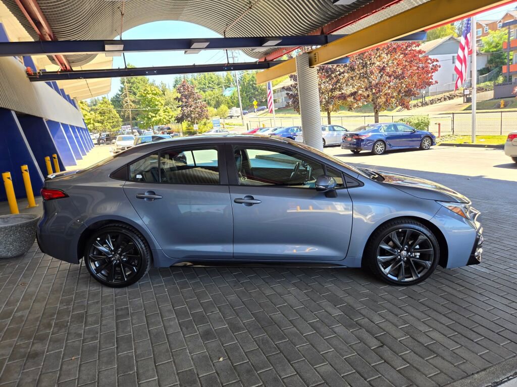 Used 2023 Toyota Corolla XSE w/ Carpet Mat Package (TMS) image 4