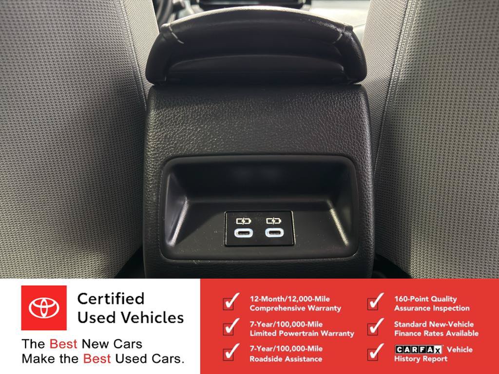 Used 2025 Toyota Corolla SE FWD image 13