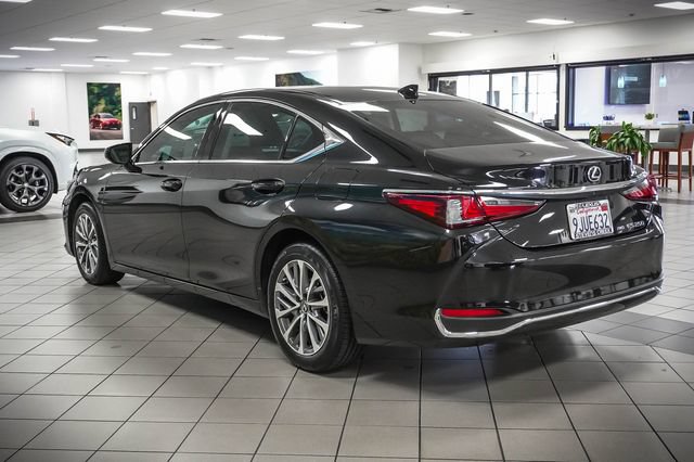 Certified 2024 Lexus ES 250 w/ Accessory Package (Z2) AWD/4WD image 8